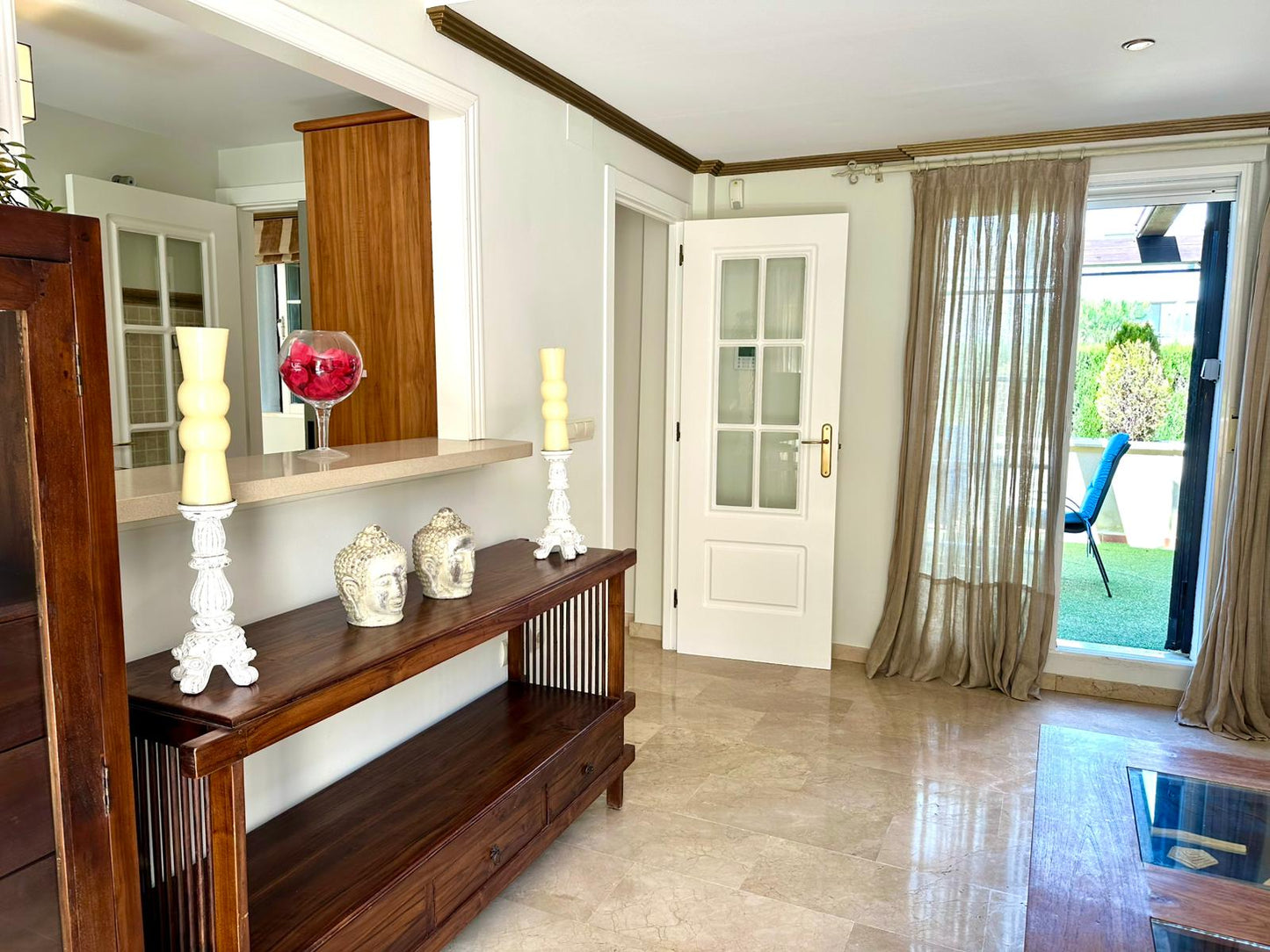 En Venta – Dúplex Amueblado en Elviria, Marbella (a 350 m de la playa)