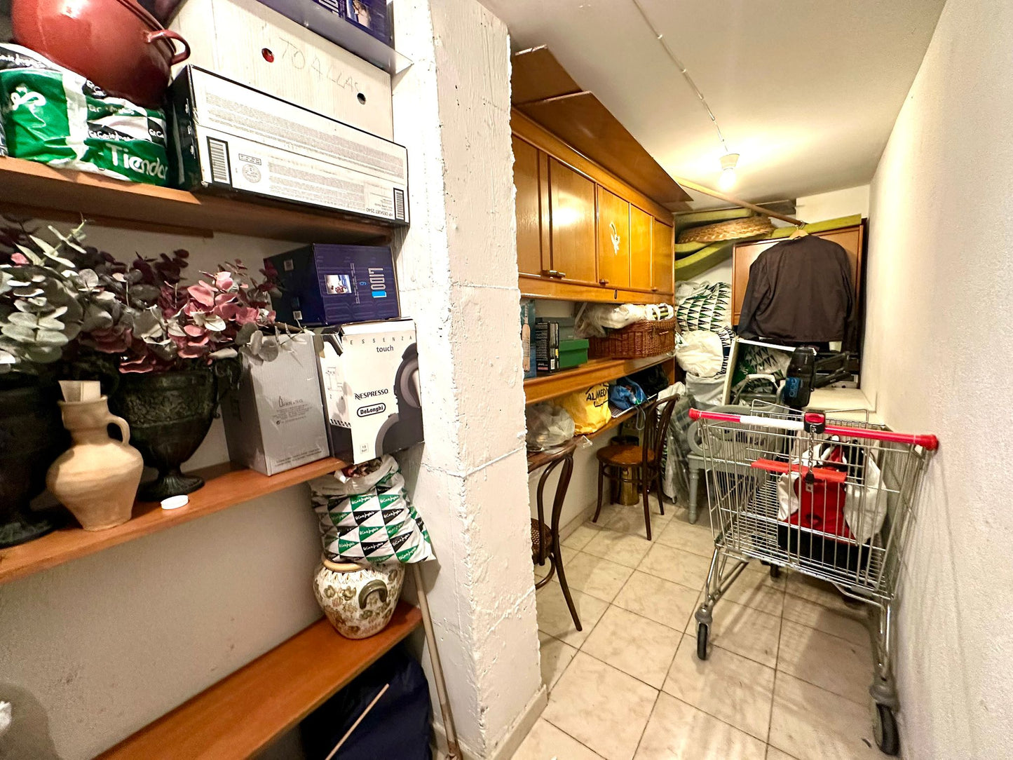 Piso en venta en Marbella, urbanización exclusiva cerca del centro