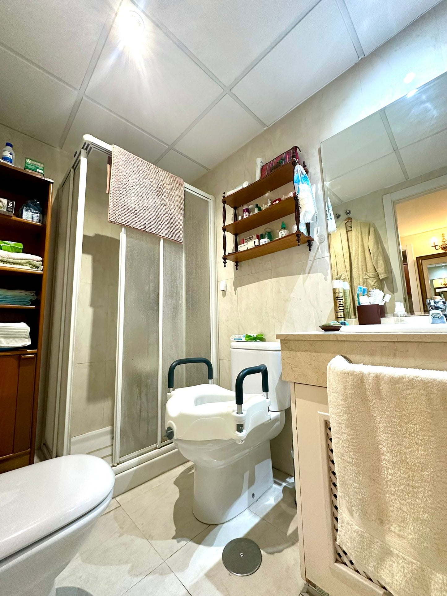 Piso en venta en Marbella, urbanización exclusiva cerca del centro