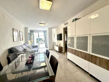 Apartamento Reformado en Marbella Centro | Terraza de 60 m² a Pocos Metros del Paseo Marítimo