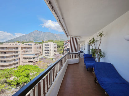 Ático exclusivo en alquiler de larga temporada en el centro de Marbella
