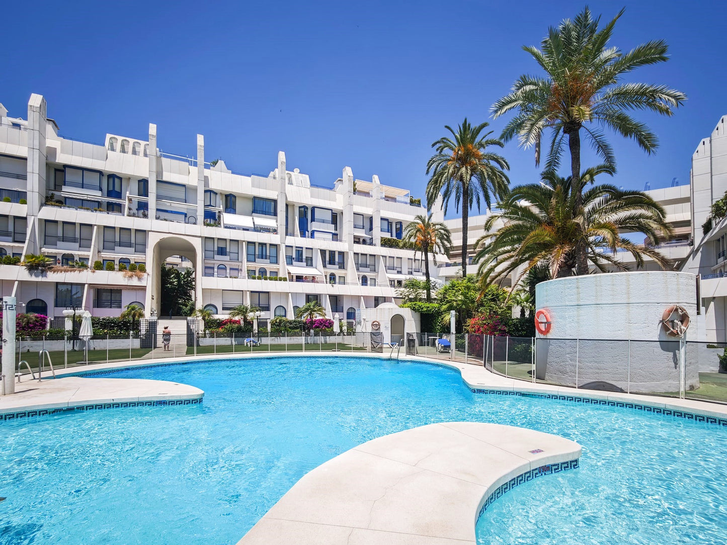 Dúplex en segunda línea de playa en el centro de Marbella