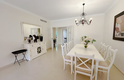 Apartamento en planta baja a pocos minutos de Puerto Banús