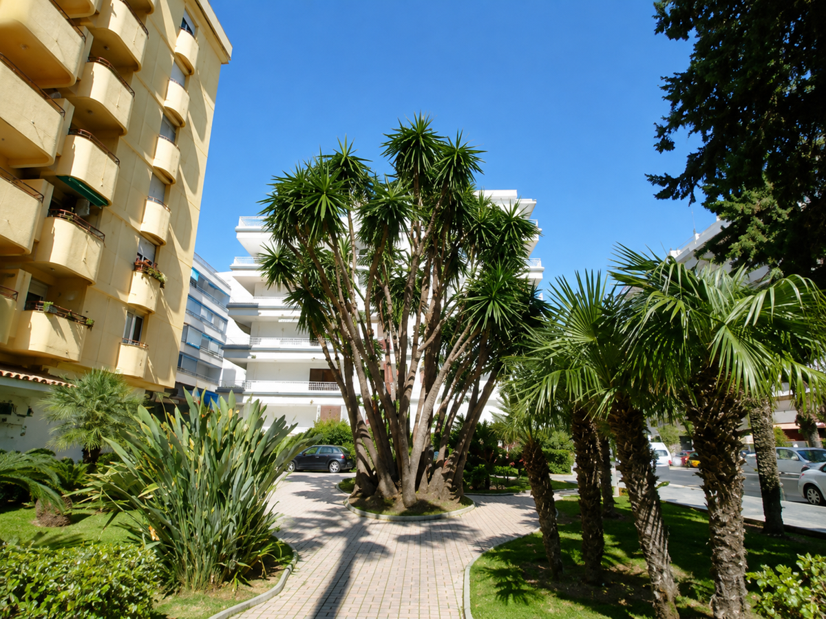 Apartamento reformado con terraza de 70 m²