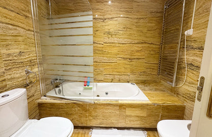 Apartamento en planta baja a pocos minutos de Puerto Banús