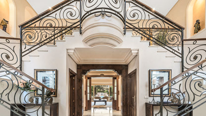 Villa de estilo andaluz en Nueva Andalucía