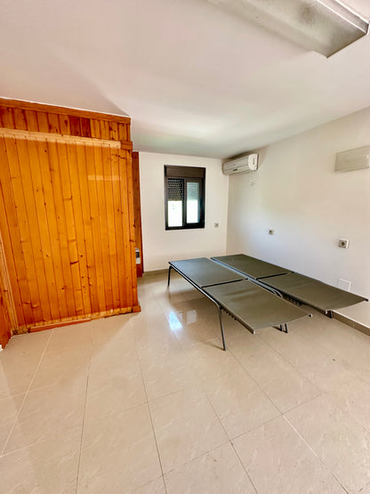 Villa en alquiler de larga temporada – Elviria, Marbella (Costa del Sol)