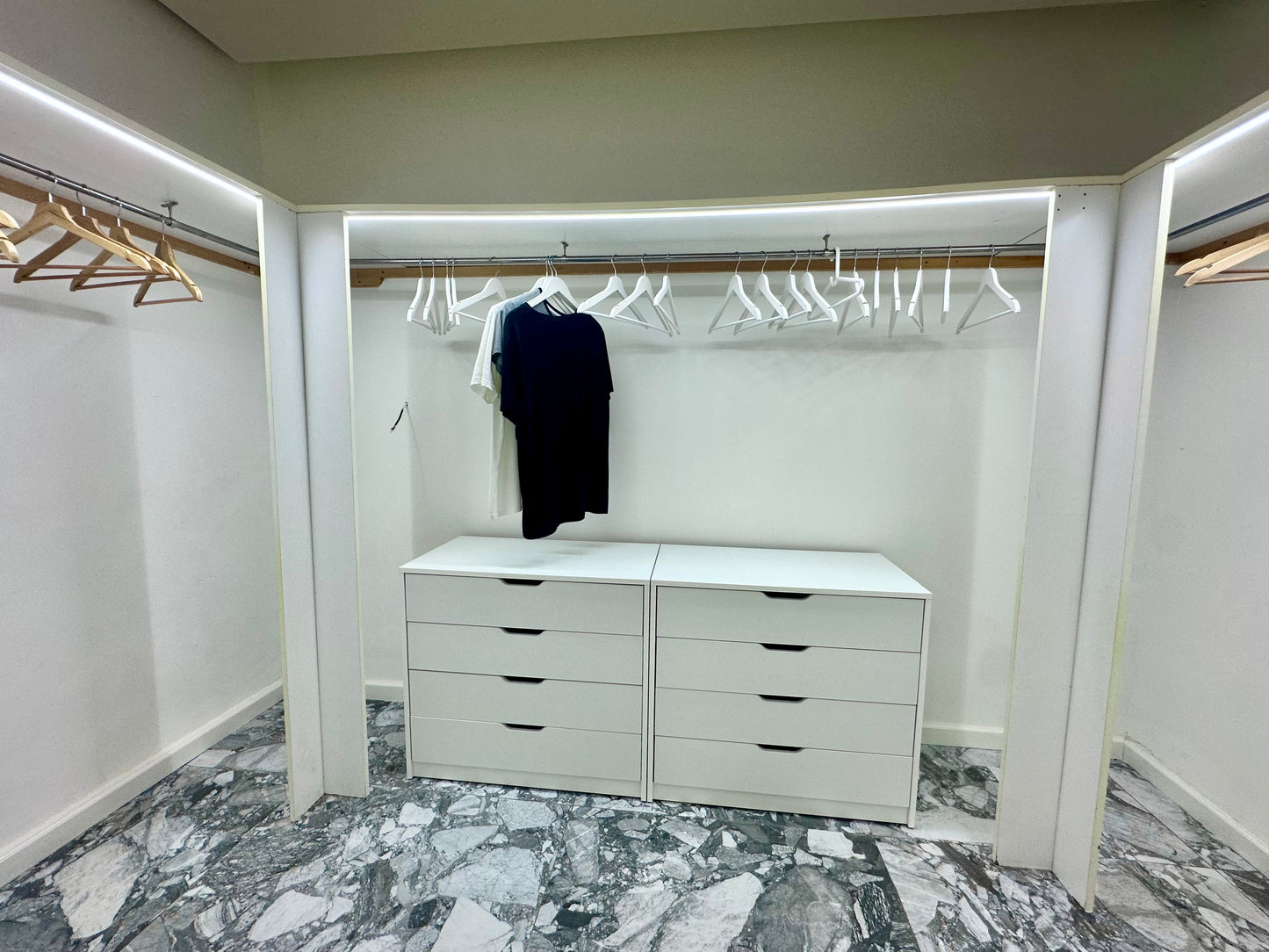 Villa en alquiler de larga temporada – Elviria, Marbella (Costa del Sol)