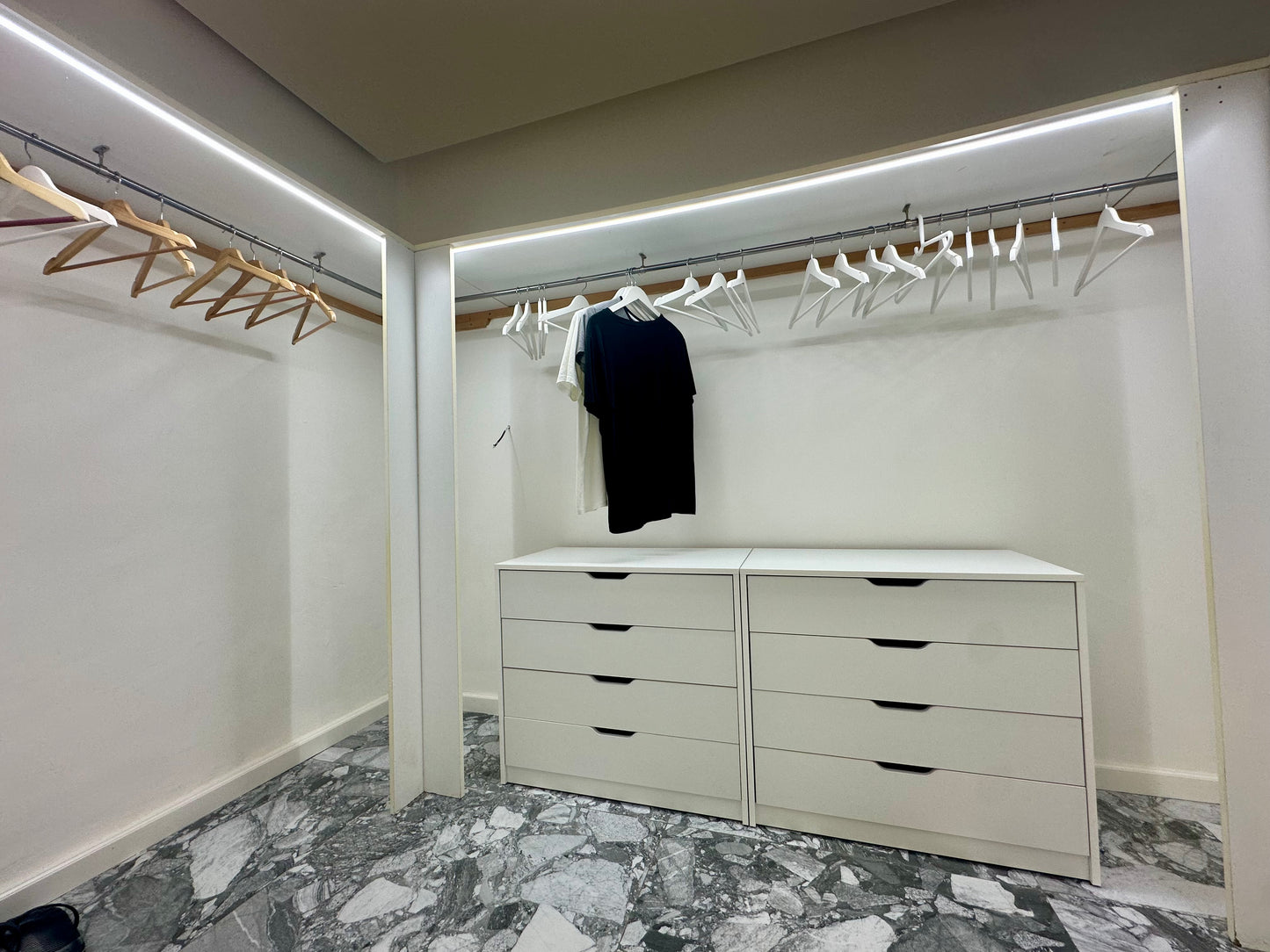 Villa en alquiler de larga temporada – Elviria, Marbella (Costa del Sol)