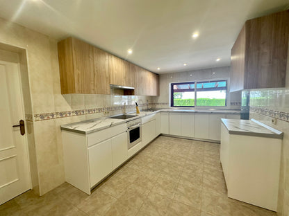 Villa en alquiler de larga temporada – Elviria, Marbella (Costa del Sol)