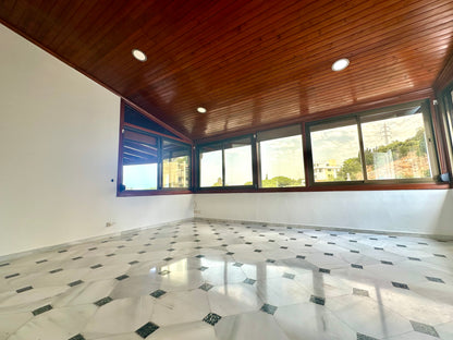 Villa en alquiler de larga temporada – Elviria, Marbella (Costa del Sol)