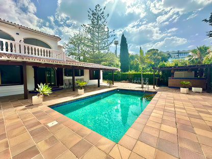 Villa en alquiler de larga temporada – Elviria, Marbella (Costa del Sol)