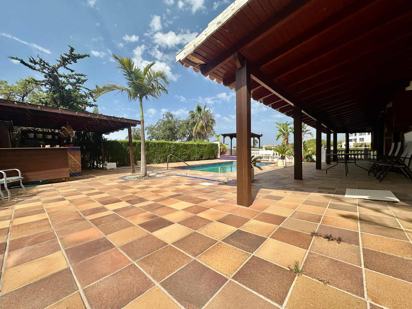 Villa en alquiler de larga temporada – Elviria, Marbella (Costa del Sol)