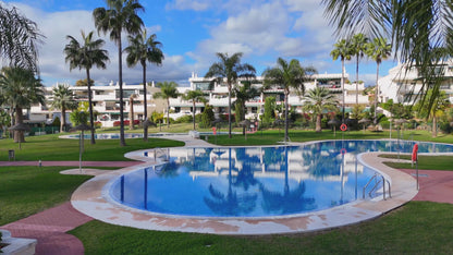 Apartamento Totalmente Reformado en Lorcrimar, Nueva Andalucía.