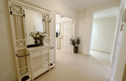 Apartamento en planta baja a pocos minutos de Puerto Banús