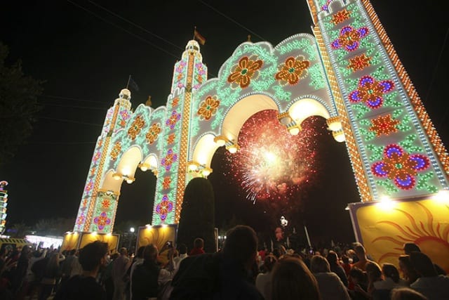 A SPECTACULAR SHOW-STOPPING FIREWORKS DISPLAY MARKED THE OPENING OF THE SAN PEDRO FERIA